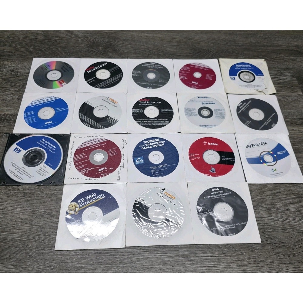 Vintage Computer Software Lot - 18 Disc's  - Random‎ Variety
